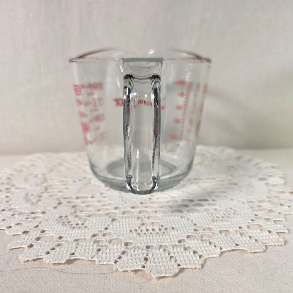 Vintage Anchor Hocking Glass 2 Cup Measuring Cup With Red Markings - Picture 3 of 7